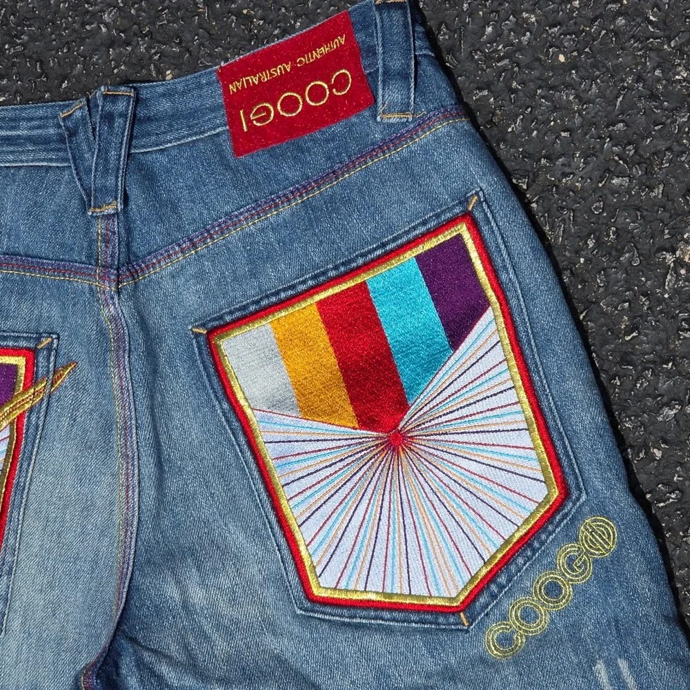 Coogi Mens Blue Denim Embroidered Streetwear Shorts W32 Made in USA Eagle Logo